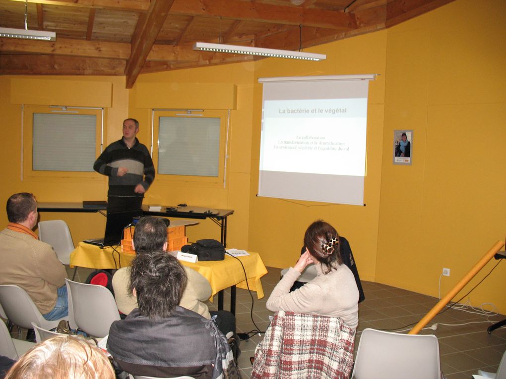 Album - Conférence-débat Wormhout 14 février 2009