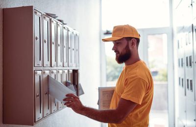 Renting a Mailbox Vs Buying One - Is a Package Receiving Box Better For Business and Personal Mail and Packages?