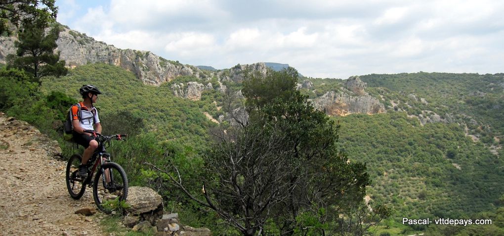 Album - Autour-du-Mont-St-Baudille