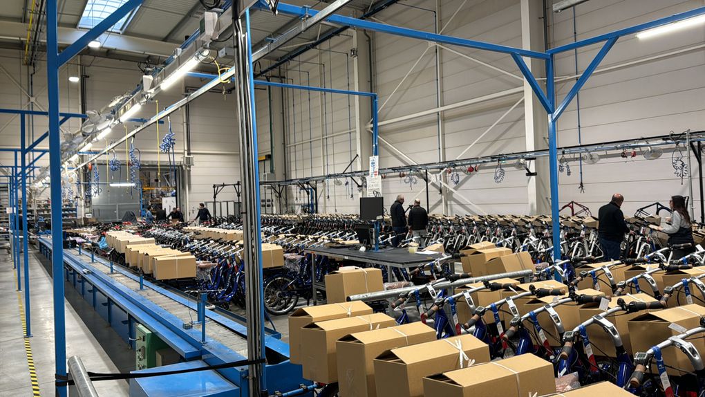 Saint-Lô Vente l’usine Groupe #Rebirth Plus vélos électriques Solex Matra Easybike vendus jours