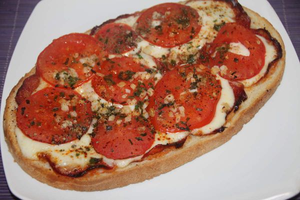 tartines tomate -chorizo- mozza