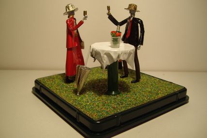 Bonjour ,amis des &Muselets&! ​ ​ J'ai réalisé cette petite maquette pour un couple... - sculptures-sur-muselets-de-jp.over-blog.com