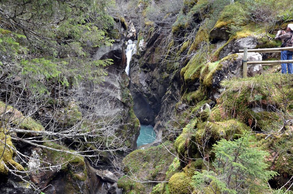 Deuxième jour : vers le lac Jovet. puis : sous le Tré de la Tête.