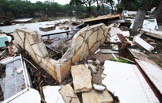 As #Texas #flood swept house away, woman called...