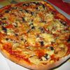Pizza champignons/bacon/gruyère