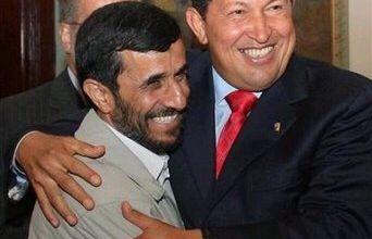 Qui est Chavez ? Examen dans une Ecole de Journalisme. Ahurissant !