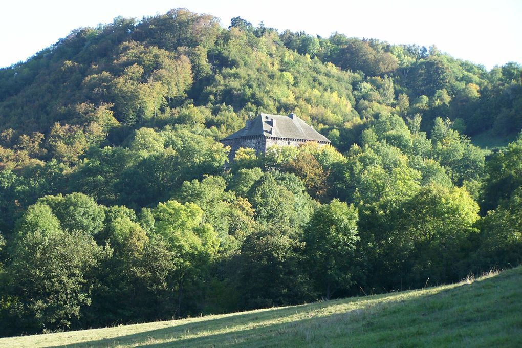 Ballade patrimoniale historique autour de Laussac et de la Truyère