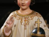 Schiestl-Engel und Jesuskindfigur erstrahlen in der Vituskirche in neuem Glanz