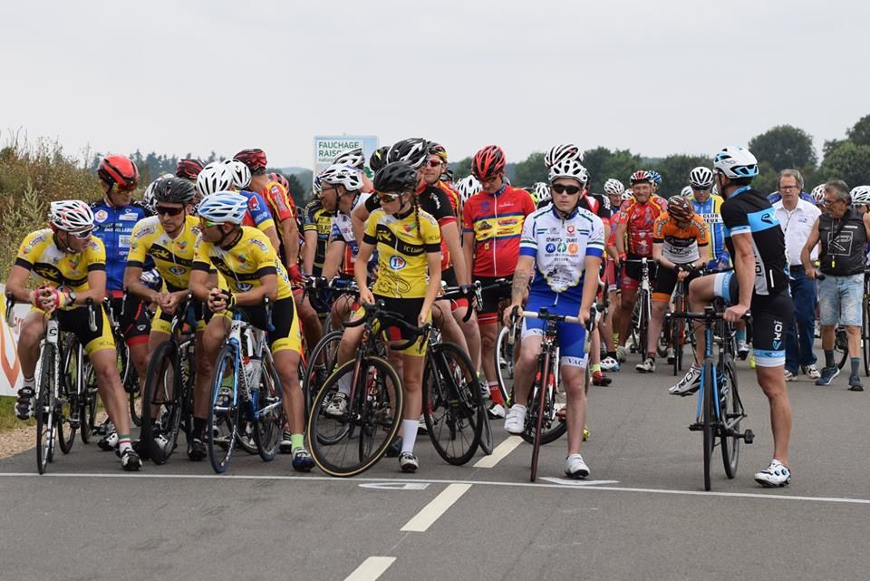 Les résultats et les photos des courses de St Lubin des Joncherets (28)