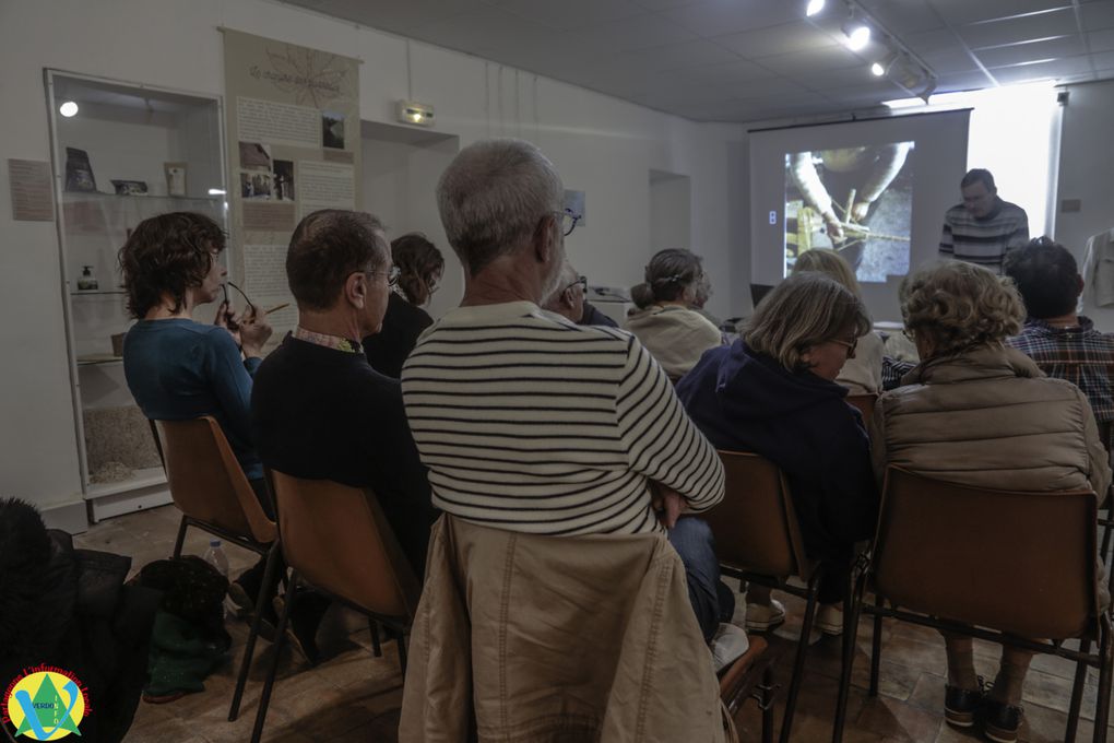 La conférence sur le chanvre à Castellane à la Maison Nature et Patrimoine.