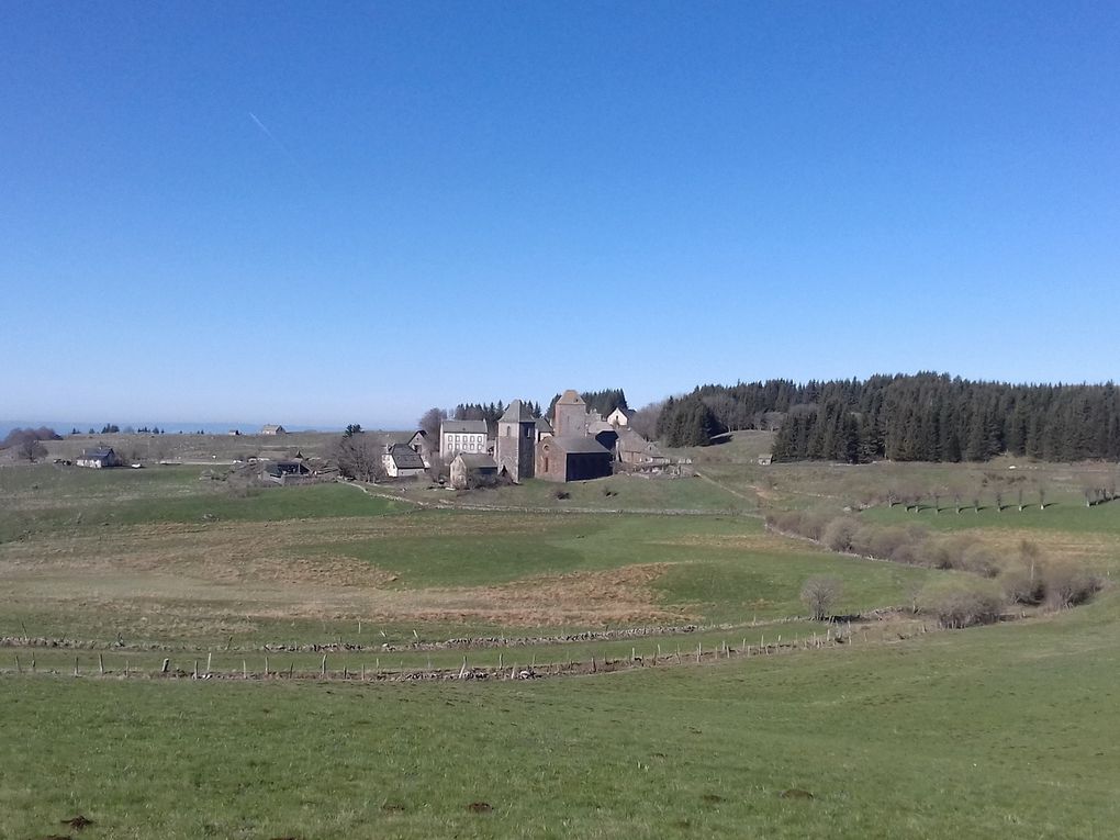  &quot;PERIPLE SUR LE CHEMIN DE COMPOSTELLE ... !&quot;