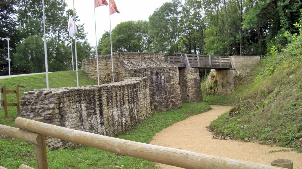 Album - Château de Malbrouck or Malborough