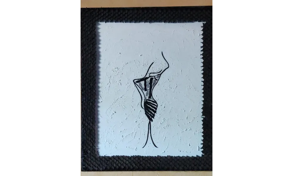 La femme en papier, Technique mixte sur bois, Année 2023, 65cm par 54 cm,Frederique Gouzien, artiste peintre plasticienne etrange,mont de marsan,les landes,france