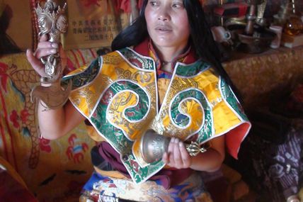 VOA about Kunsang Lhamo