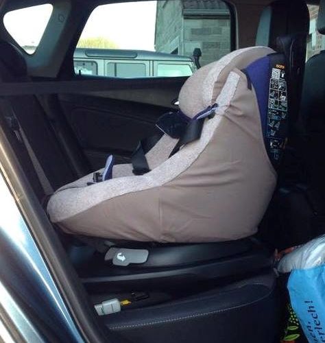 Test Du Bebe Confort Maxi Cosi Axissfix Et Axissfix Plus I Size Securange