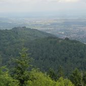 Les crêtes savernoises et leurs châteaux - Passion Escalade et Montagne