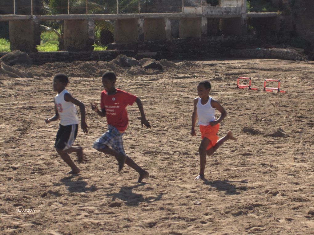 Initiation réalisée sur la plage de Tarrafal le samedi 20 novembre