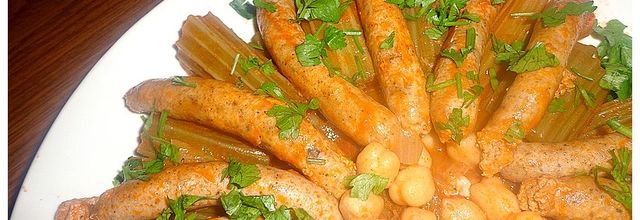 Tajine de Cardes aux Saucisses