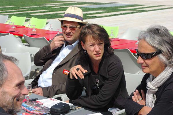 Rencontre [25 avril] des candidats de la Circonscription Sud-Est à l'Esplanade Gros Caillou de Lyon, Visite du Marché de la Croix Rousse.