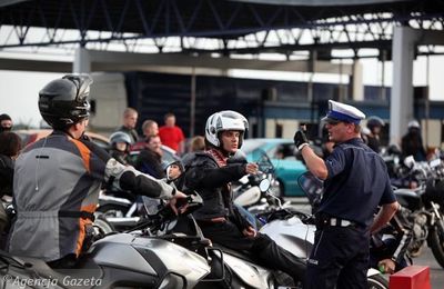 Les Bikers se rebiffent...