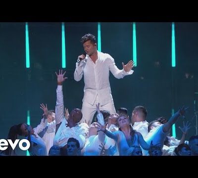 Ricky Martin - Vente Pa' Ca