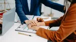 Contestation d'affectation: pour contester efficacement un changement d'affectation en référé-suspension, un agent doit prouver une urgence réelle et des conséquences graves et immédiates sur sa situation professionnelle ou personnelle.