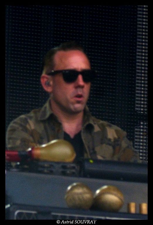 Album - Beady-Eye-Solidays-2013