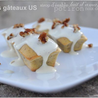 Petits gateaux US au potiron, noix de pécan et sirop d'érable