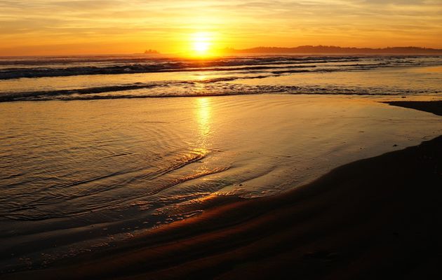 Tofino and sunset at Long beach