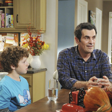 Audiences Mercredi 23/11 : The Middle et Modern Family de plus en plus puissants la veille de Thanksgiving ; The X-Factor s'enlise