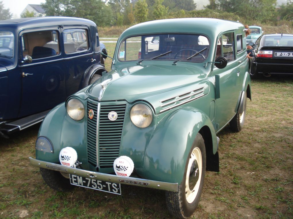 4em Expo voitures anciennes à Monthyon (77)