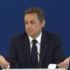 Accusé, Sarkozy dénonce des "calomnies"