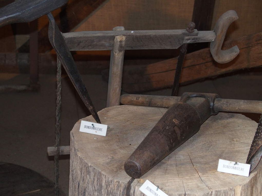 La Confrérie des Fins Goustiers au musée du cidre, domaine de la Duretière à Melleray-la-Vallée.