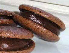 MACARONS AU CHOCOLAT façon Lololinette