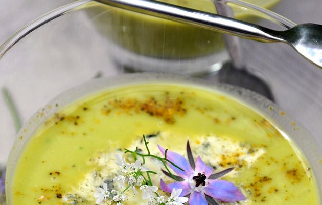 Gaspacho de petits pois au Stilton 