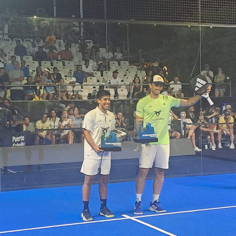 Arturo Coello - Agustín Tapia y Delfina Brea - Beatriz González duplas campeonas en Puerto Cabello Premier Padel P2 (+Fotos)