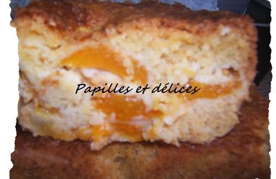 Cake aux abricots et pommes