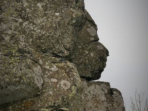 La roche romaine de St-Victor-la-rivière