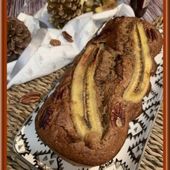 Cake à la banane et noix de pécan