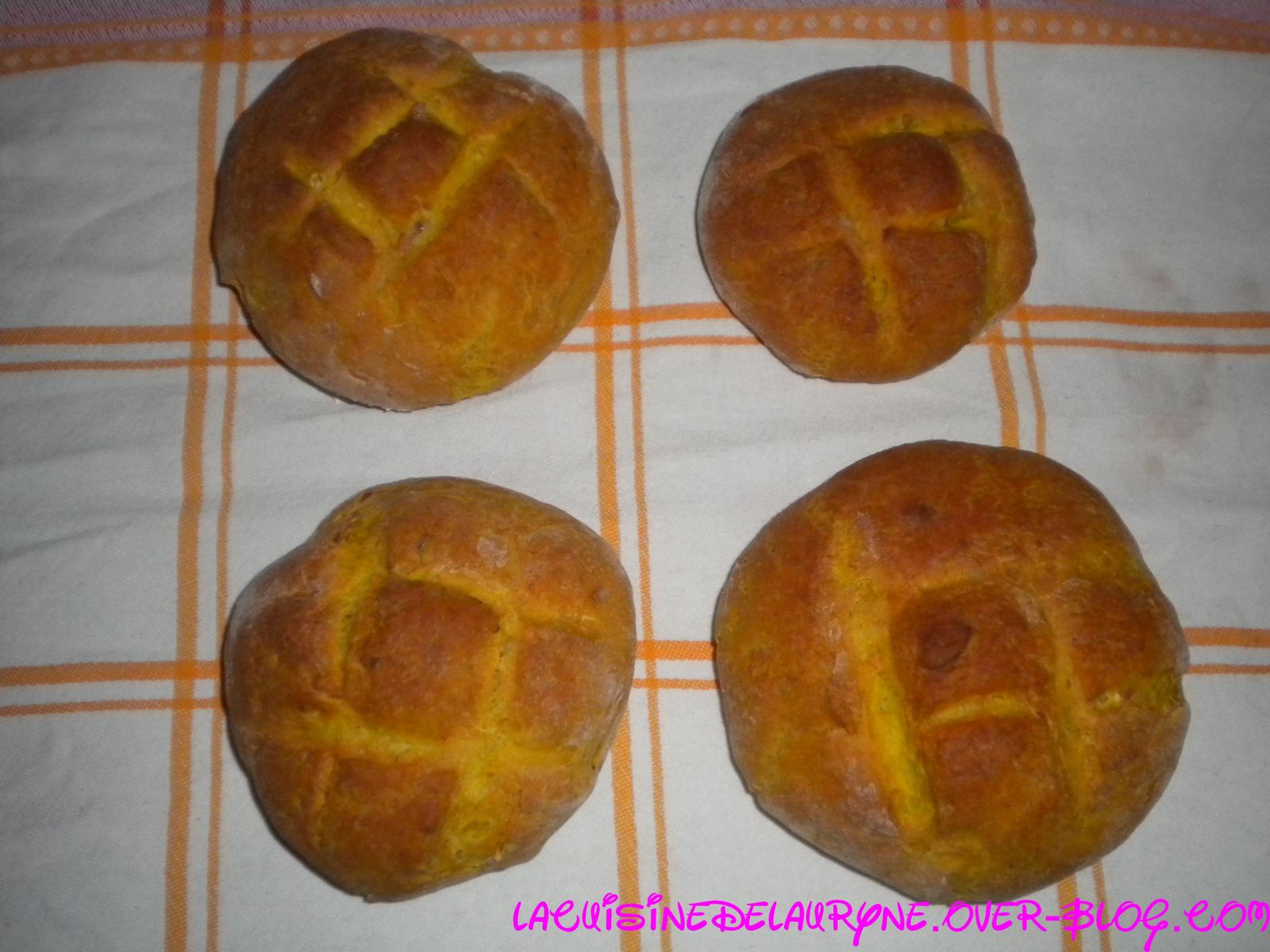 Pain au curry et graines de courges