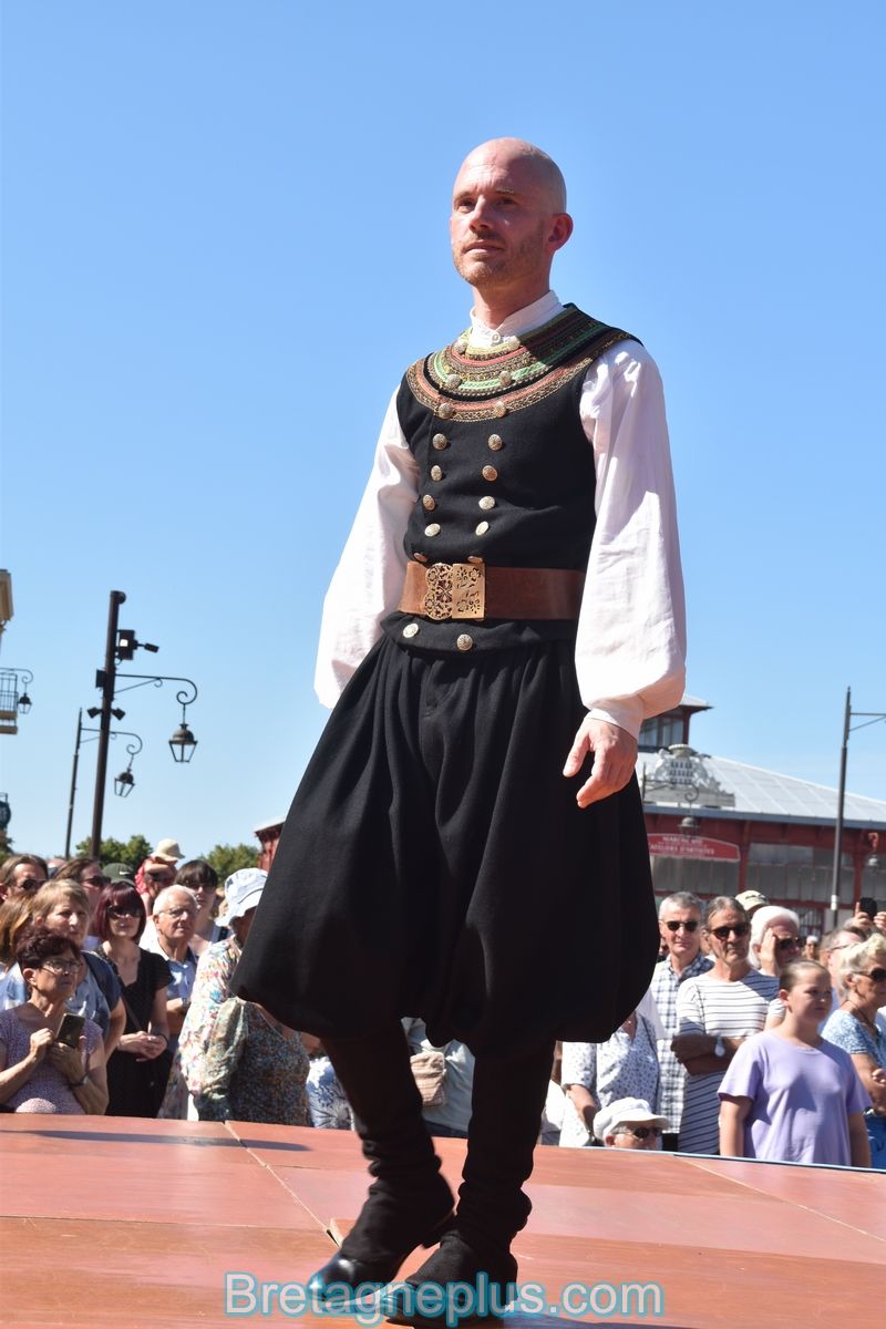 Fête folklorique de la St Samson de Dol-de-Bretagne 2024