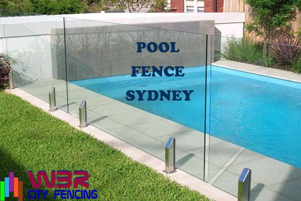 Why should you choose the material glass for your pool fence?