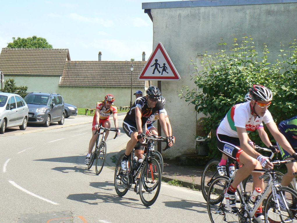 Albums photos des courses ufolep de Bois le Roy (27)