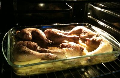 Cuisses de poulet rôties et pommes de terre en 1h..