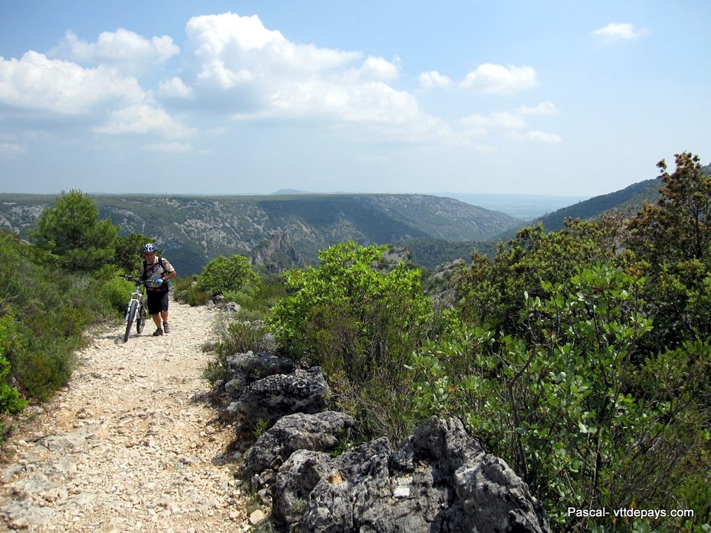 Album - Autour-du-Mont-St-Baudille