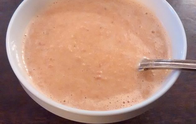 Soupe de poivrons, tomates