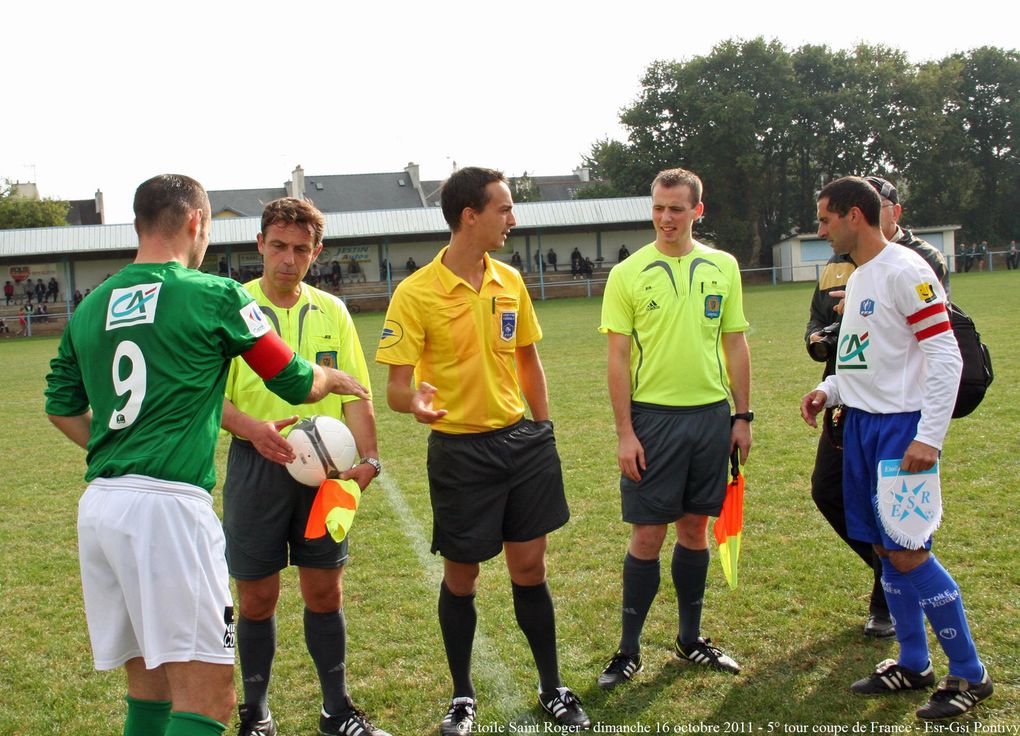 Dimanche 16 octobre 2011 - 5ème tour de coupe de France opposant l'Etoile Saint Roger à la GSI Pontivy (CFA)