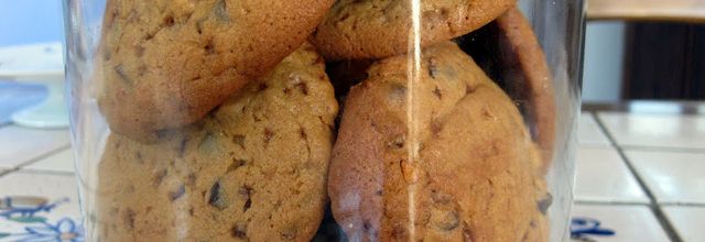 Cookies aux speculoos, nougatine et pépites de chocolat