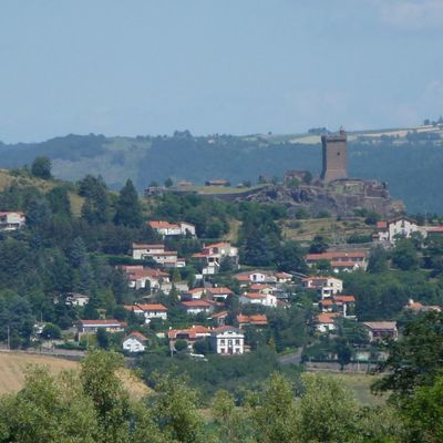 Le sentier des Chibottes / Balade en Haute-Loire