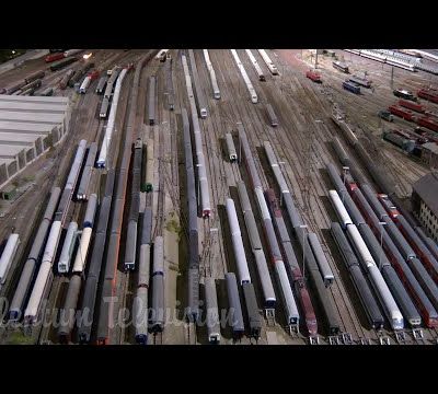 Le réseau de trains miniatures échelle N de Wolfgang Frey "la gare centrale de Stuttgart"